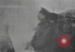 Immagine di Imperial soldati russi rivolta in Petrograd Pietrogrado Russia, 1917, secondo 48 filmato di repertorio 65675056575