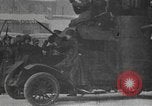 Immagine di Imperial soldati russi rivolta in Petrograd Pietrogrado Russia, 1917, secondo 61 filmato di repertorio 65675056575