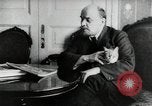 Image Vladimir Lénine avec son chat la Russie, 1917, de la seconde 3 séquences d'archives historiques vidéo 65675056590