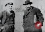 Immagine di Leader bolscevico Vladimir Lenin e Lev Kamenev Mosca Russia Unione Sovietica, 1918, secondo 6 filmato di repertorio 65675056595