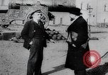 Immagine di Leader bolscevico Vladimir Lenin e Lev Kamenev Mosca Russia Unione Sovietica, 1918, secondo 9 filmato di repertorio 65675056595