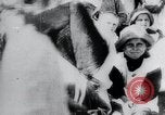 Immagine di Marzo dai dimostranti La Russia, 1917, secondo 5 filmato di repertorio 65675056599