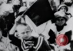 Immagine di Marzo dai dimostranti La Russia, 1917, secondo 7 filmato di repertorio 65675056599