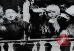Immagine di Marzo dai dimostranti La Russia, 1917, secondo 15 filmato di repertorio 65675056599