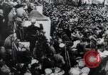 Immagine di Marzo dai dimostranti La Russia, 1917, secondo 23 filmato di repertorio 65675056599