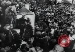 Immagine di Marzo dai dimostranti La Russia, 1917, secondo 28 filmato di repertorio 65675056599