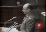 Standbild Wasserschläuche auf Demonstranten in Polen Krise verwendet Polen, 1981, aus Sekunde 55 historischem Filmmaterial Videoclip 65675056622