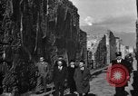 Immagine di Leader sovietico Leon Trotsky Napoli Italia, 1937, secondo 8 filmato di repertorio 65675056639
