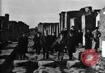 Immagine di Leader sovietico Leon Trotsky Napoli Italia, 1937, secondo 36 filmato di repertorio 65675056639