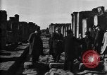 Immagine di Leader sovietico Leon Trotsky Napoli Italia, 1937, secondo 41 filmato di repertorio 65675056639