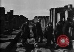 Immagine di Leader sovietico Leon Trotsky Napoli Italia, 1937, secondo 45 filmato di repertorio 65675056639