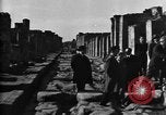 Immagine di Leader sovietico Leon Trotsky Napoli Italia, 1937, secondo 51 filmato di repertorio 65675056639