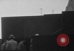 Standbild May Day Parade Moskau Russland Sowjetunion, 1958, aus Sekunde 32 historischem Filmmaterial Videoclip 65675056656