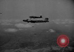Immagine di Bombardieri americani bombardamento Indocina, 1945, secondo 7 filmato di repertorio 65675056675