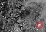 Immagine di Bombardieri americani bombardamento Indocina, 1945, secondo 15 filmato di repertorio 65675056675