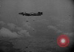 Immagine di Bombardieri americani bombardamento Indocina, 1945, secondo 19 filmato di repertorio 65675056675