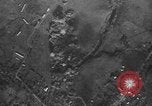 Immagine di Bombardieri americani bombardamento Indocina, 1945, secondo 57 filmato di repertorio 65675056675