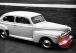 Immagine di Prima Ford modello anno 1946 vetture Detroit Michigan USA, 1945, secondo 5 filmato di repertorio 65675056677