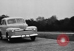 Immagine di Prima Ford modello anno 1946 vetture Detroit Michigan USA, 1945, secondo 13 filmato di repertorio 65675056677