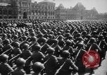 Immagine di Giorno di maggio celebrazioni Mosca Russia Unione Sovietica, 1945, secondo 45 filmato di repertorio 65675056678