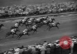 Immagine di Kentucky Derby Louisville Kentucky USA, 1945, secondo 31 filmato di repertorio 65675056679