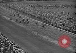 Immagine di Kentucky Derby Louisville Kentucky USA, 1945, secondo 54 filmato di repertorio 65675056679