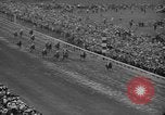 Immagine di Kentucky Derby Louisville Kentucky USA, 1945, secondo 56 filmato di repertorio 65675056679