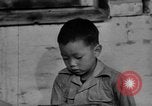 Standbild kleine chinesische angenommen China, 1945, aus Sekunde 32 historischem Filmmaterial Videoclip 65675056703