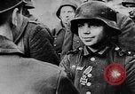 Immagine di Ultimi giorni sconfitta della Germania seconda guerra mondiale Europa, 1945, secondo 35 filmato di repertorio 65675056705