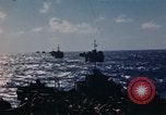 Standbild Marines Soldaten Iwo Jima, 1945, aus Sekunde 1 historischem Filmmaterial Videoclip 65675056722