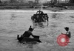 Immagine di Invasione delle Filippine Filippine, 1945, secondo 37 filmato di repertorio 65675056726