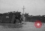 Standbild philippinischen Invasion Luzon Philippinen, 1945, aus Sekunde 11 historischem Filmmaterial Videoclip 65675056730