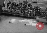 Standbild Peleliu Invasion Peleliu Palau Inseln, 1944, aus Sekunde 30 historischem Filmmaterial Videoclip 65675056740