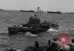 Standbild Peleliu Invasion Peleliu Palau Inseln, 1944, aus Sekunde 5 historischem Filmmaterial Videoclip 65675056741