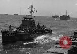 Standbild Peleliu Invasion Peleliu Palau Inseln, 1944, aus Sekunde 10 historischem Filmmaterial Videoclip 65675056741