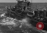 Standbild Peleliu Invasion Peleliu Palau Inseln, 1944, aus Sekunde 44 historischem Filmmaterial Videoclip 65675056741