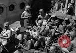 Standbild Peleliu Invasion Peleliu Palau Inseln, 1944, aus Sekunde 47 historischem Filmmaterial Videoclip 65675056743