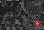 Standbild Wunden und medizinische Behandlung von US-Soldaten Pacific Theater, 1944, aus Sekunde 12 historischem Filmmaterial Videoclip 65675056748