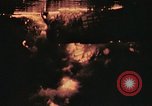 Immagine di Sbarco Nave cisterna ustioni di notte Hawaii USA, 1944, secondo 13 filmato di repertorio 65675056761