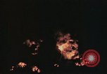 Immagine di Sbarco Nave cisterna ustioni di notte Hawaii USA, 1944, secondo 37 filmato di repertorio 65675056761