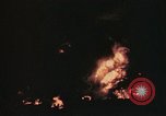 Immagine di Sbarco Nave cisterna ustioni di notte Hawaii USA, 1944, secondo 39 filmato di repertorio 65675056761
