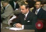 Standbild Alexander Butterfield zeugt Washington DC USA, 1973, aus Sekunde 15 historischem Filmmaterial Videoclip 65675056774