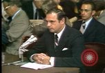 Standbild Alexander Butterfield zeugt Washington DC USA, 1973, aus Sekunde 26 historischem Filmmaterial Videoclip 65675056774