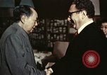 Standbild Henry Kissinger der Besuch Peking China, 1973, aus Sekunde 39 historischem Filmmaterial Videoclip 65675056778