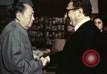 Standbild Henry Kissinger der Besuch Peking China, 1973, aus Sekunde 47 historischem Filmmaterial Videoclip 65675056778