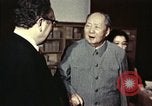 Standbild Henry Kissinger der Besuch Peking China, 1973, aus Sekunde 60 historischem Filmmaterial Videoclip 65675056778