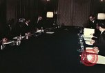 Immagine di Parigi i colloqui di pace Yvelines Francia, 1973, secondo 31 filmato di repertorio 65675056782