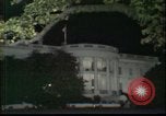 Standbild Präsident Richard Nixon tritt zurueck Washington DC USA, 1974, aus Sekunde 3 historischem Filmmaterial Videoclip 65675056785