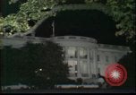 Standbild Präsident Richard Nixon tritt zurueck Washington DC USA, 1974, aus Sekunde 6 historischem Filmmaterial Videoclip 65675056785