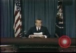 Standbild Präsident Richard Nixon tritt zurueck Washington DC USA, 1974, aus Sekunde 13 historischem Filmmaterial Videoclip 65675056785